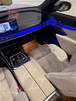 بي ام دبليو الفئة 7